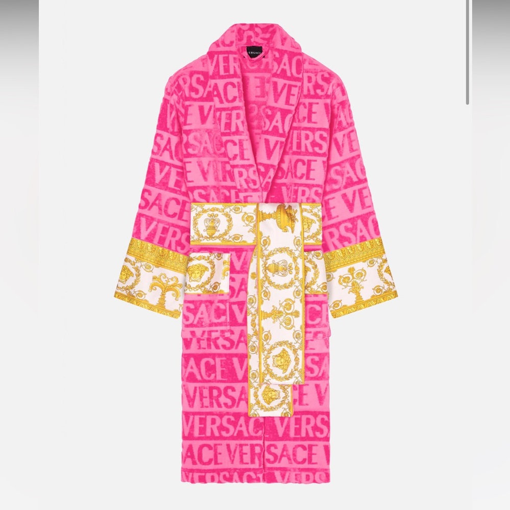 I ♡ BAROQUE BATHROBE- Versace. Size S.